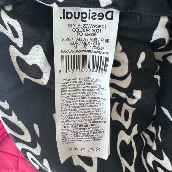 DESIGUAL Red Quilted Padded Hoodie With Patches Cropped Sz M NWT Puffer Pullover - Picture 9 of 12